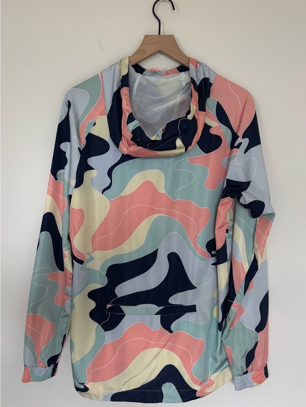 Adidas Packable Windbreaker Converts to Beltbag Colorful Camo Pattern Size S - Picture 3 of 13
